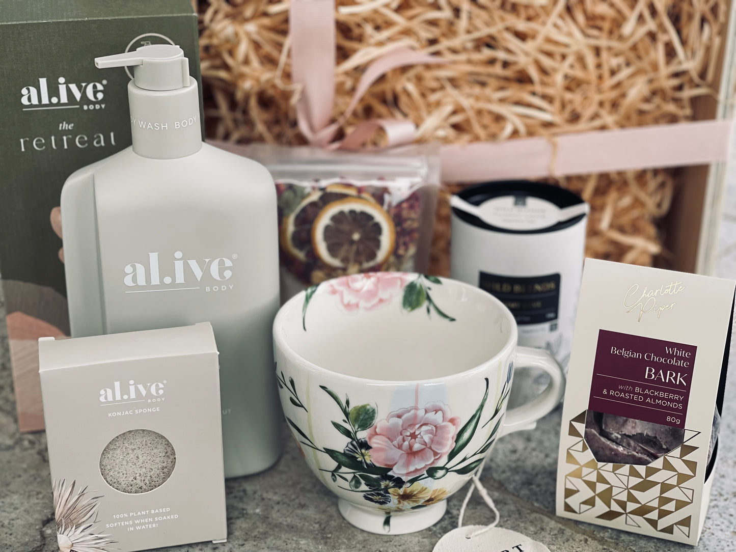 
                  
                    Serenity Hamper
                  
                