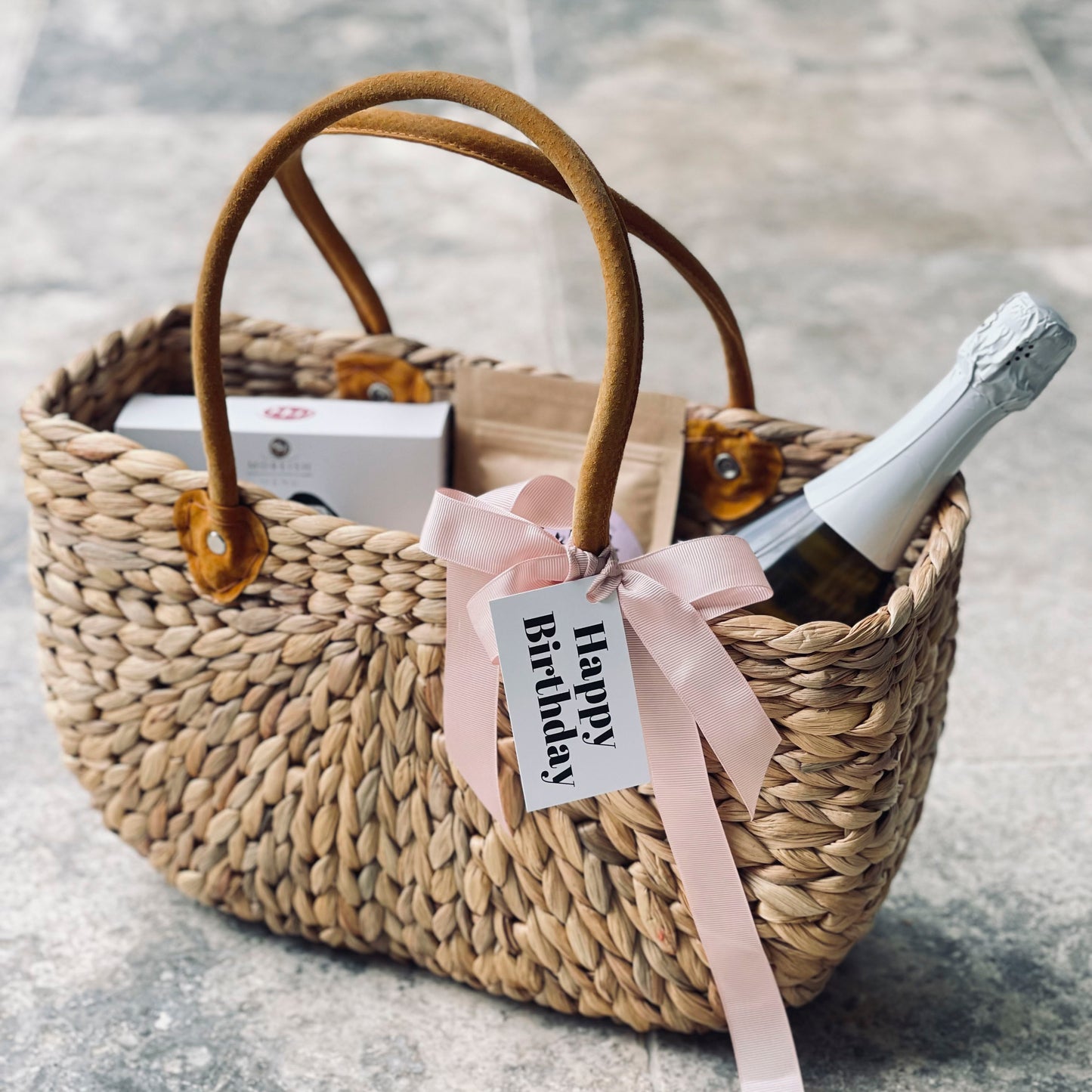 Signature Range Hampers